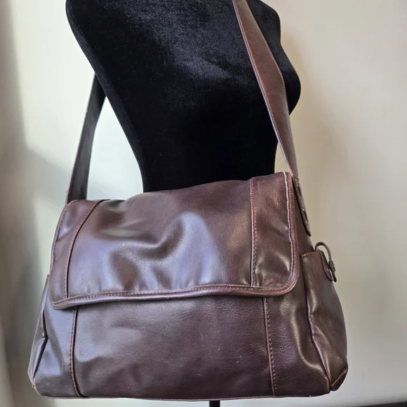 Relic Brown Faux Leather Messenger Bag - Picture 2 of 16